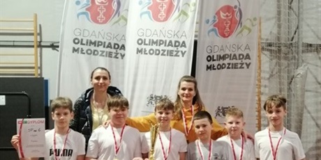 Powiększ grafikę: Mistrzowie Gdanska -  drużyna chłopców klas 4.